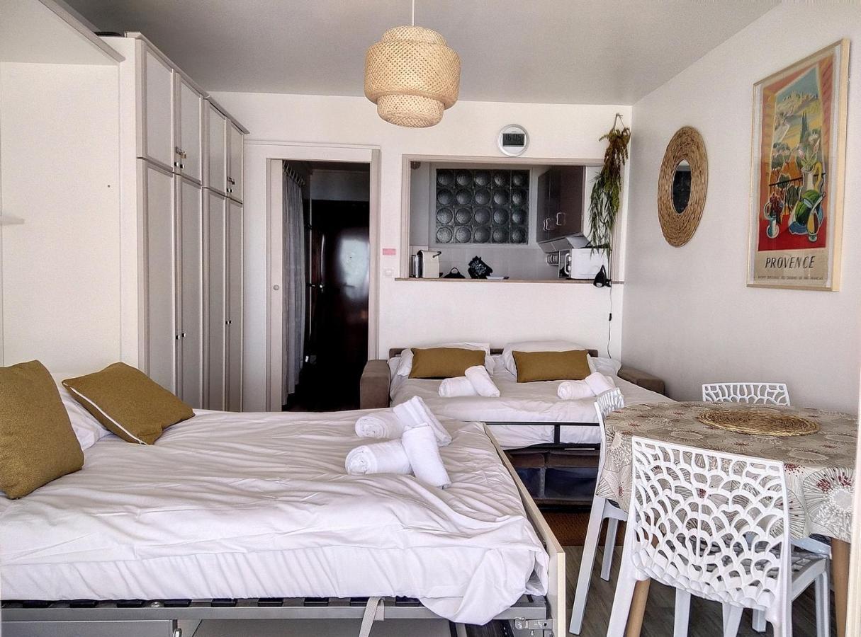 Constellation Apartment ฌวง-เลส์-แป็งส์ ภายนอก รูปภาพ