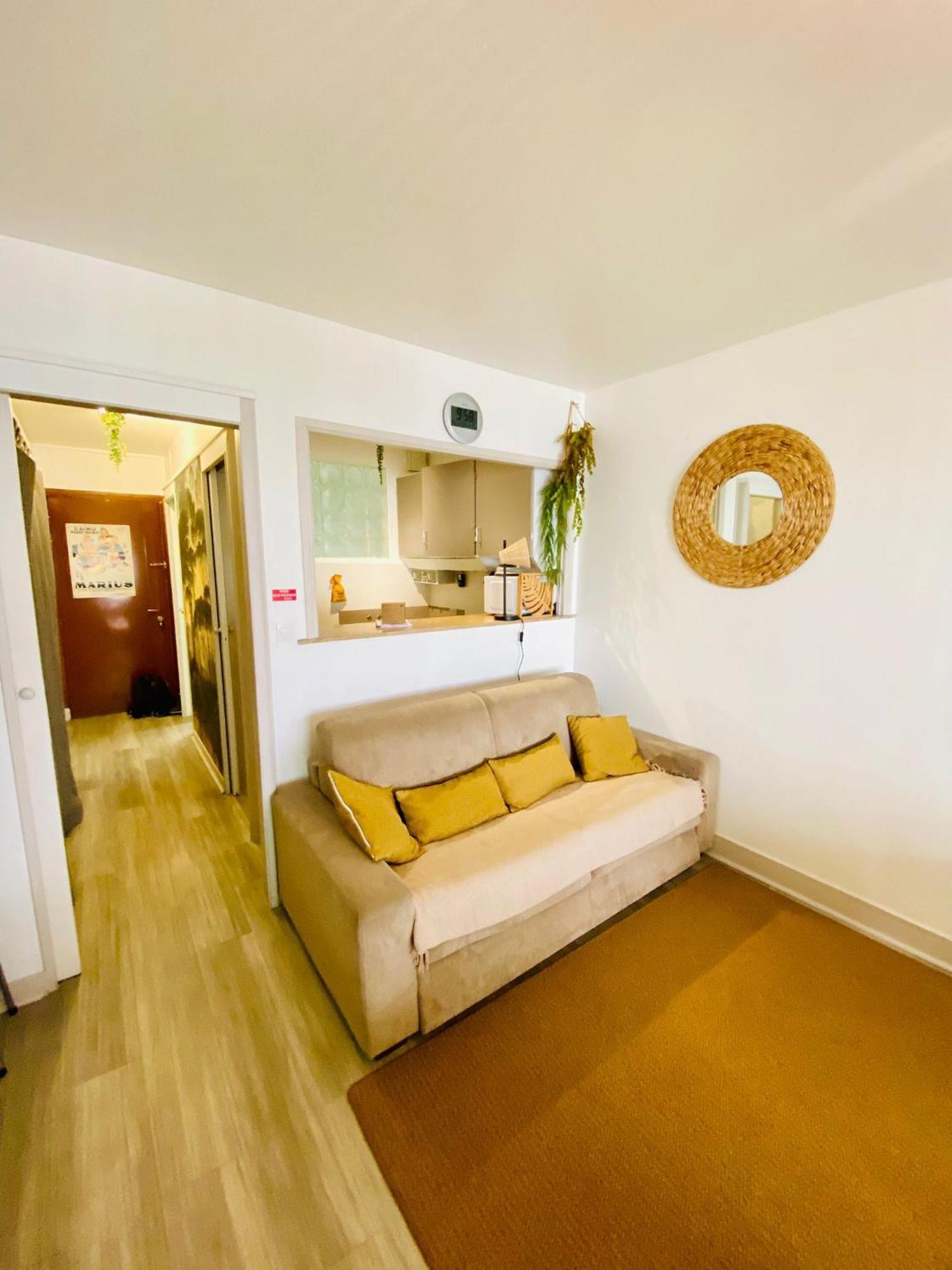 Constellation Apartment ฌวง-เลส์-แป็งส์ ภายนอก รูปภาพ