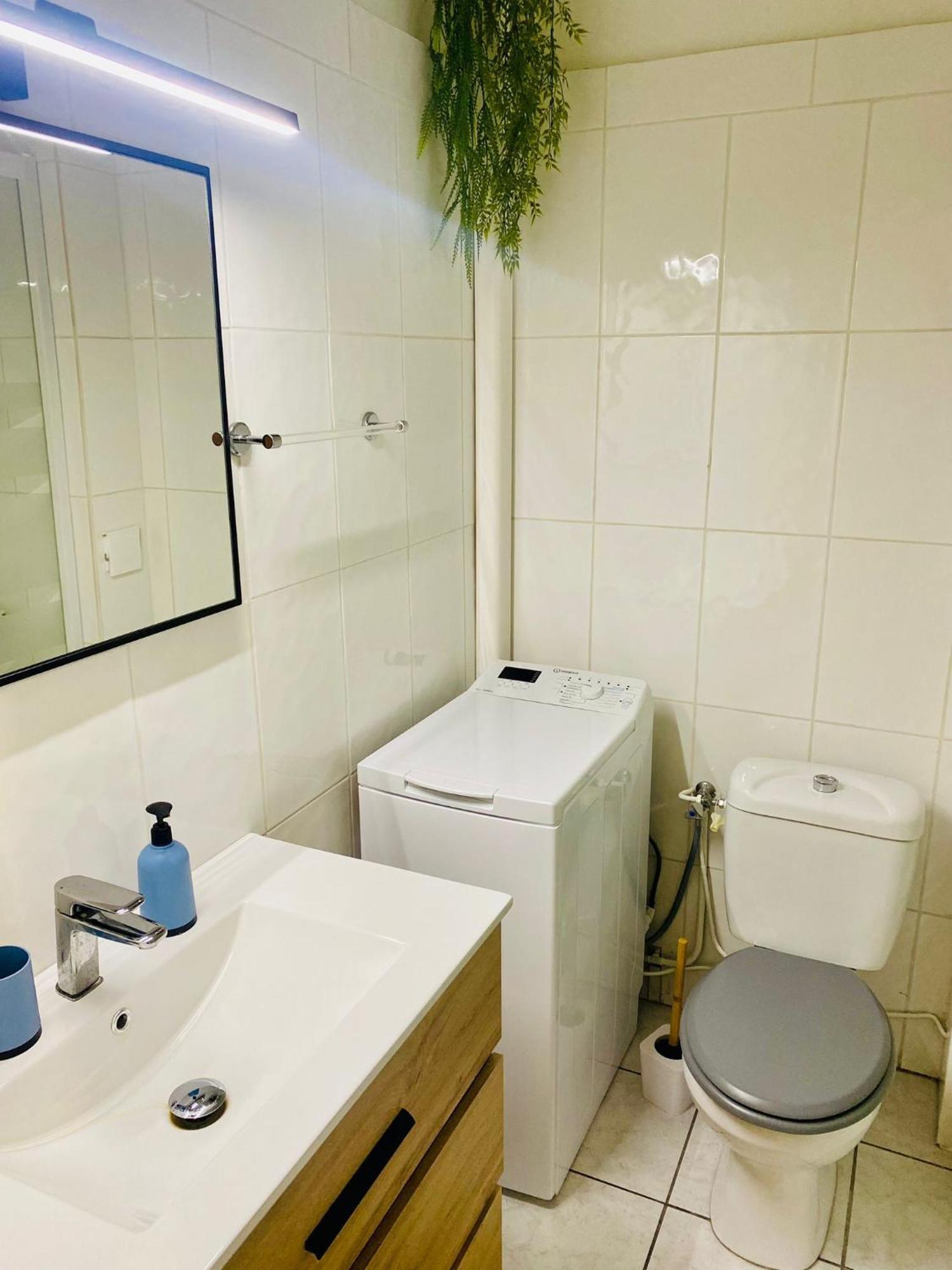 Constellation Apartment ฌวง-เลส์-แป็งส์ ภายนอก รูปภาพ